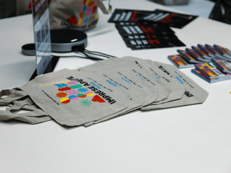 Imprese Aperte Gadgets at YCOM Facility